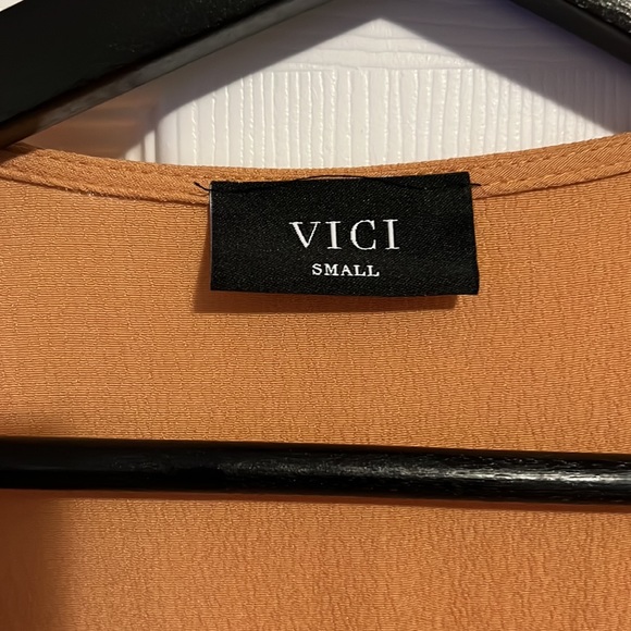 VICI DOLLA WRAP DRESS - Picture 3 of 7